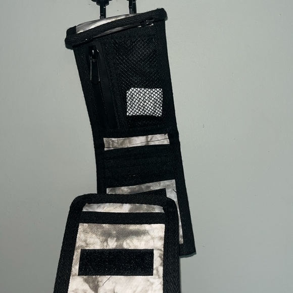 NWOT Tie-Dye Double Snap Lanyard Pocket Wallet / Card & Key Holder - Picture 5 of 5